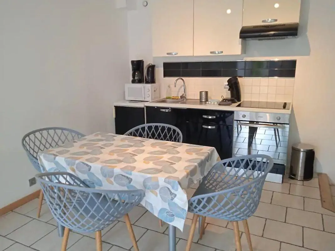 T2 Proche Centre Et Plage Perros Guirec Apartment